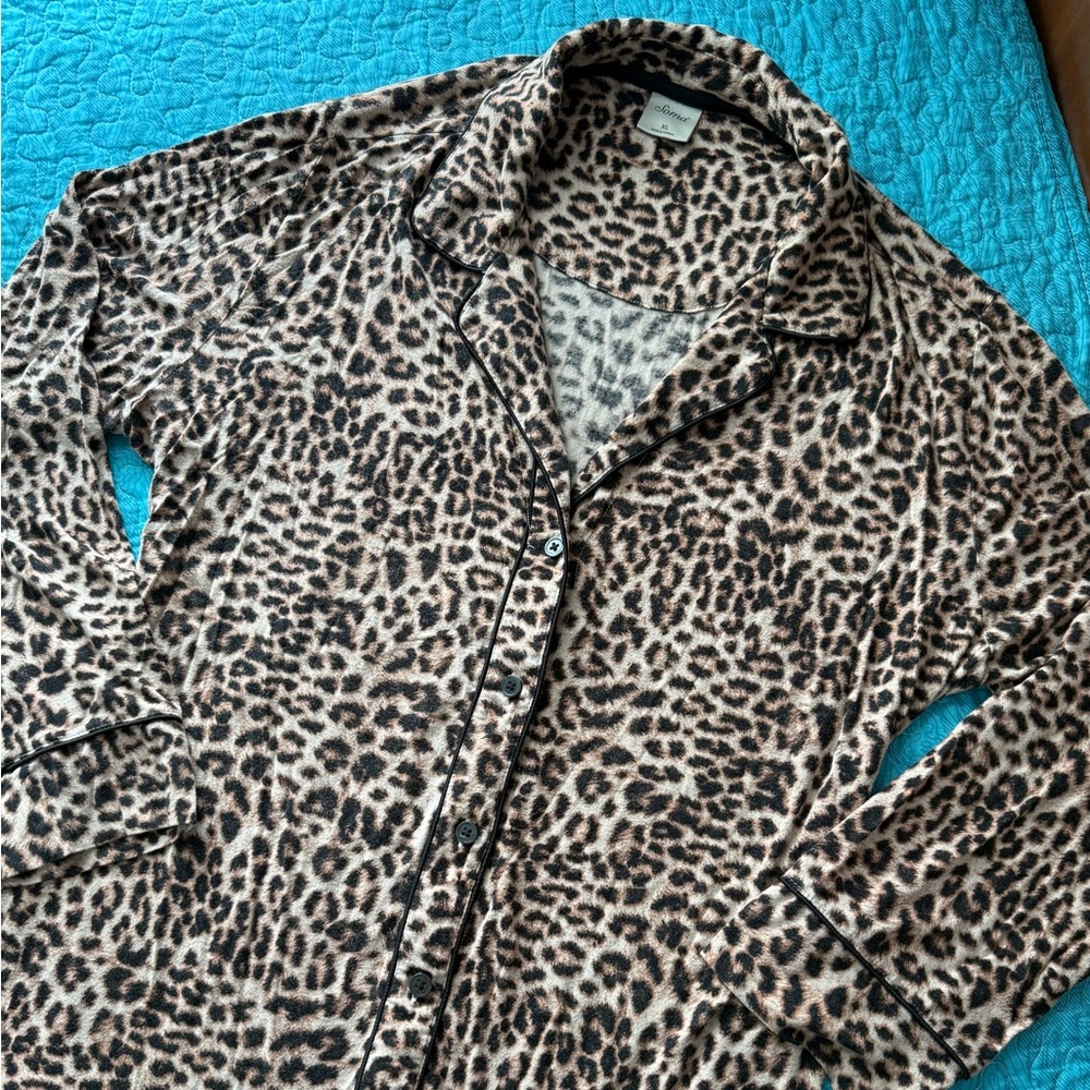 SOMA COOL NIGHTS Pajama Top. SO soft! XL